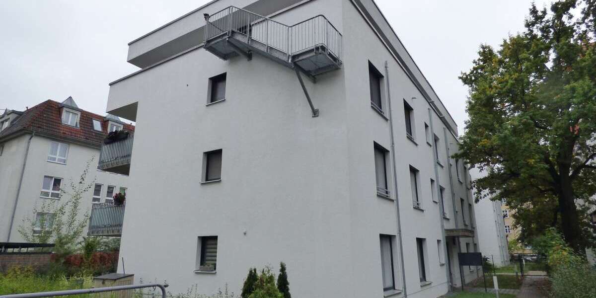 Etagenwohnung Berlin-Treptow Treptow - 3 Zimmer, 82 m&sup2;, 1.249&euro; | Angebot:25926818