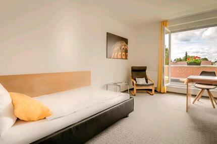 Wohnen auf Zeit Neufahrn bei Freising Mintraching-Grüneck - 1 Zimmer, 28 m&sup2;, 1.260&euro; | Angebot:24653392