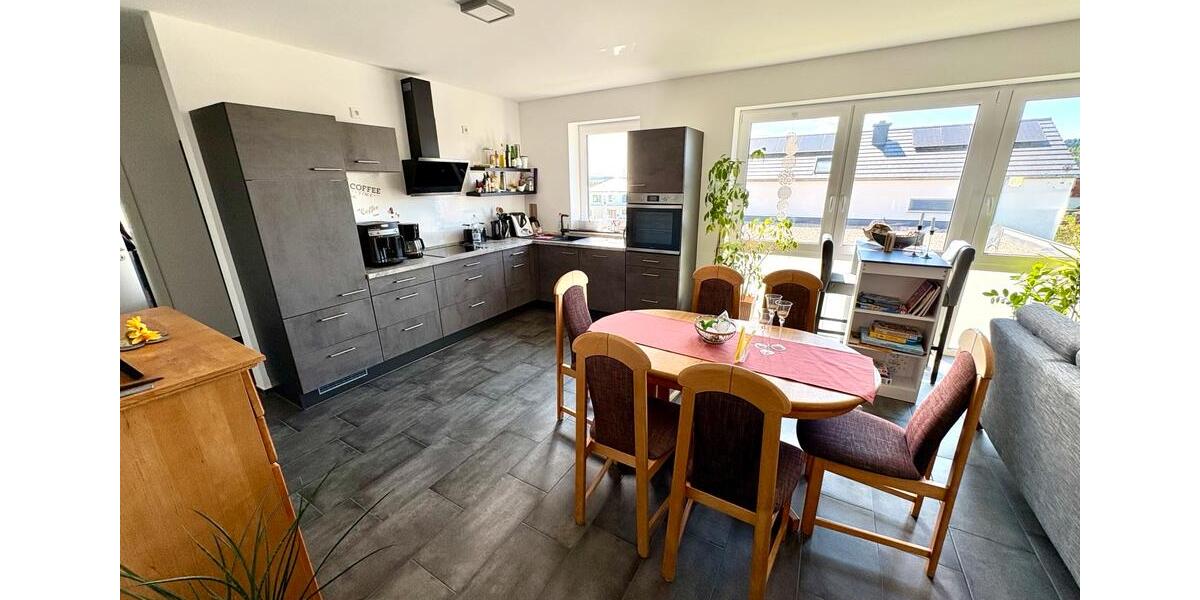 Etagenwohnung Gusenburg - 4 Zimmer, 95 m&sup2;, 1.050&euro; | Angebot:26254714