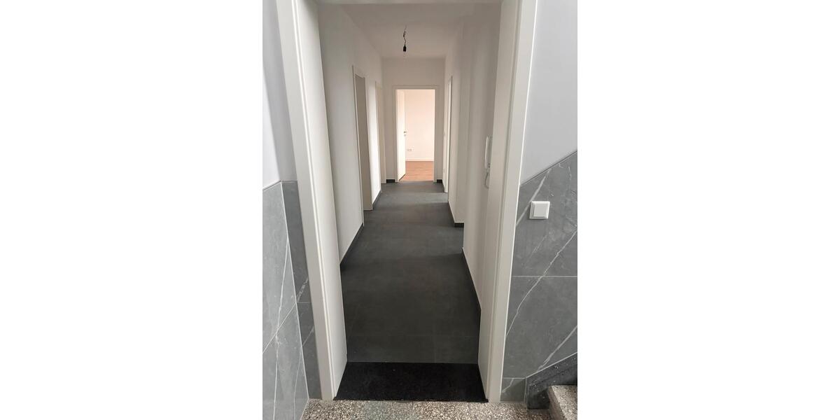 Etagenwohnung Ganderkesee - 4 Zimmer, 85 m&sup2;, 1.100&euro; | Angebot:26112537