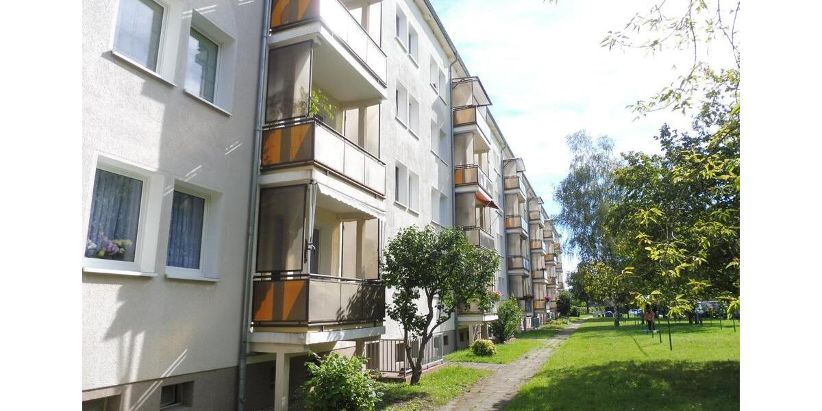 Etagenwohnung Staßfurt - 3 Zimmer, 57 m&sup2;, 320&euro; | Angebot:26157540
