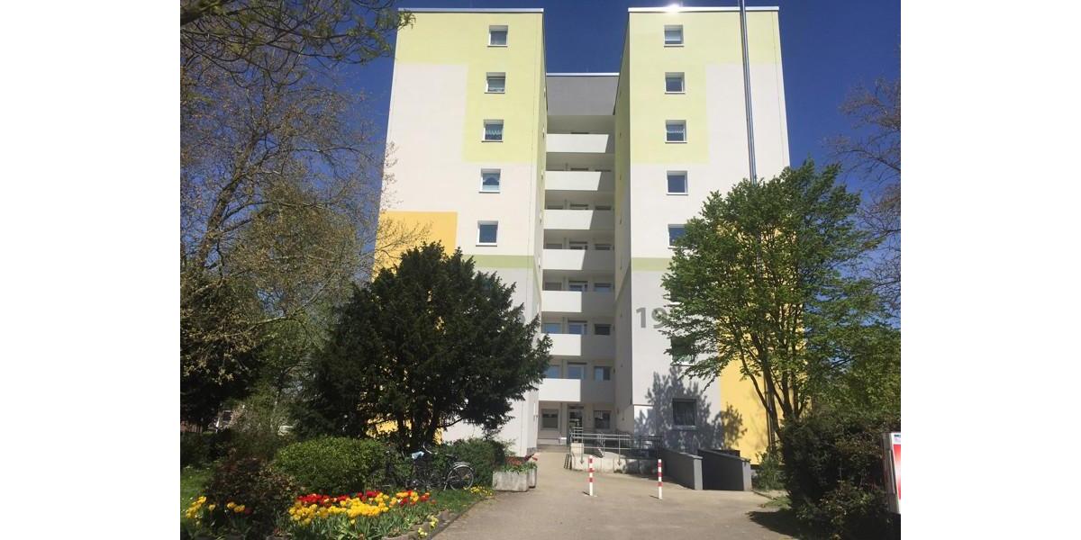 *3-Zimmer-Wohnung mit Balkon in Großenbaum* 3 zimmer