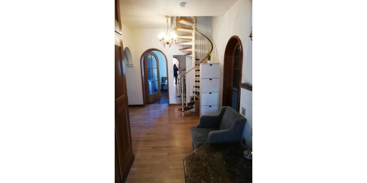 2 verbundene Zimmer in WGsüd-balkon sonnendurchflutet 2 zimmer