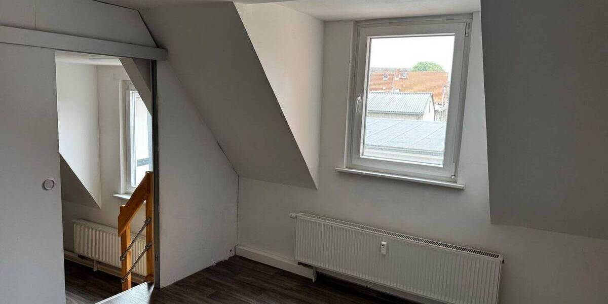 Etagenwohnung Quedlinburg - 5 Zimmer, 150 m&sup2;, 750&euro; | Angebot:26389250