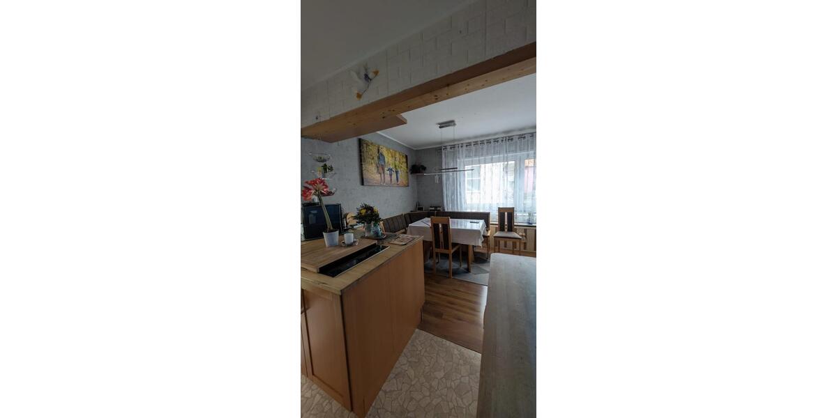 Gepflegte 3,5-Zimmer-Wohnung in ruhigem Wohnumfeld LU-Edigheim 3.5 zimmer