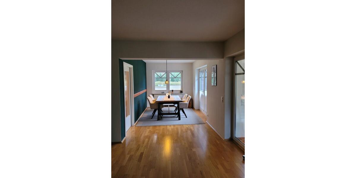 Einfamilienhaus Schneverdingen - 6 Zimmer, 161 m&sup2;, 1.800&euro; | Angebot:25167741