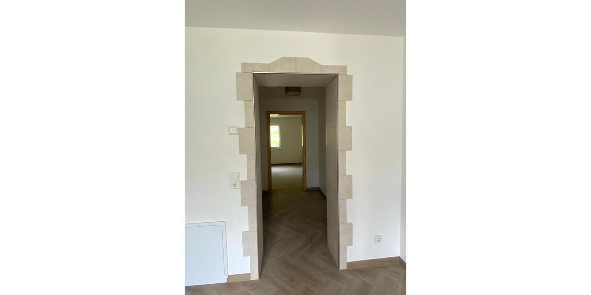 Etagenwohnung Bad Liebenstein - 2 Zimmer, 50 m&sup2;, 550&euro; | Angebot:26647242