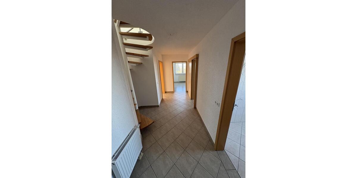 Maisonettenwohnung Bad Berka - 3 Zimmer, 94 m&sup2;, 1.000&euro; | Angebot:26632734