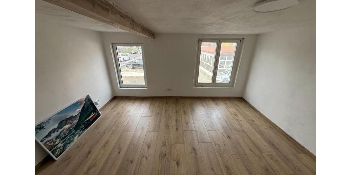 Gewerbeobjekt Würzburg Heuchelhof - 3.500&euro; | Angebot:25905497