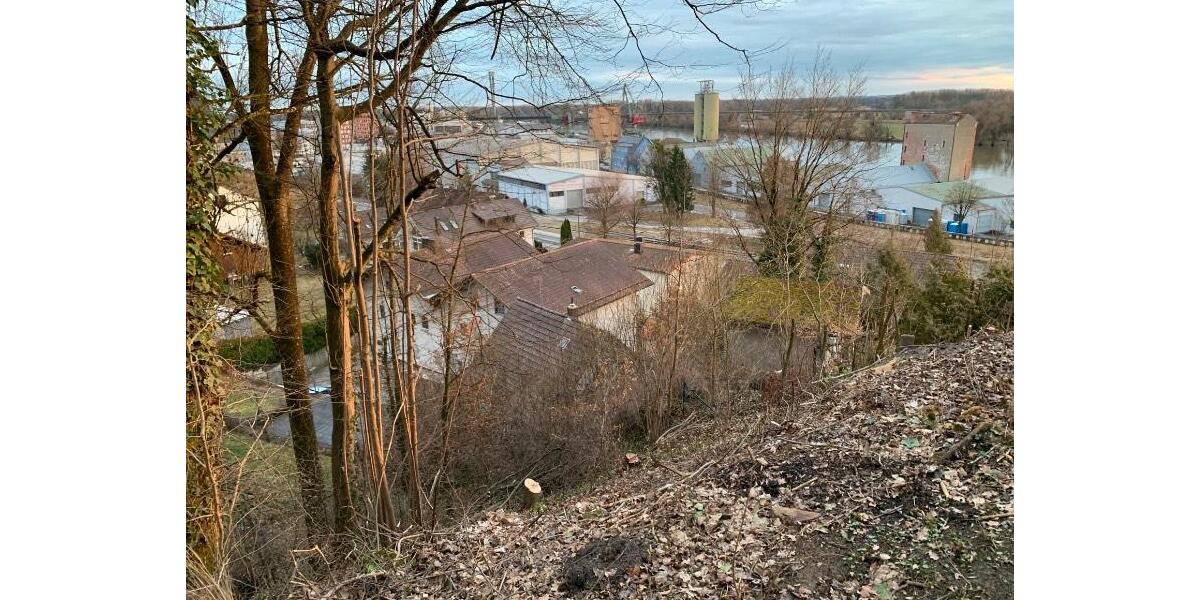 Bungalow Deggendorf - 3 Zimmer, 63 m&sup2;, 890&euro; | Angebot:26272541