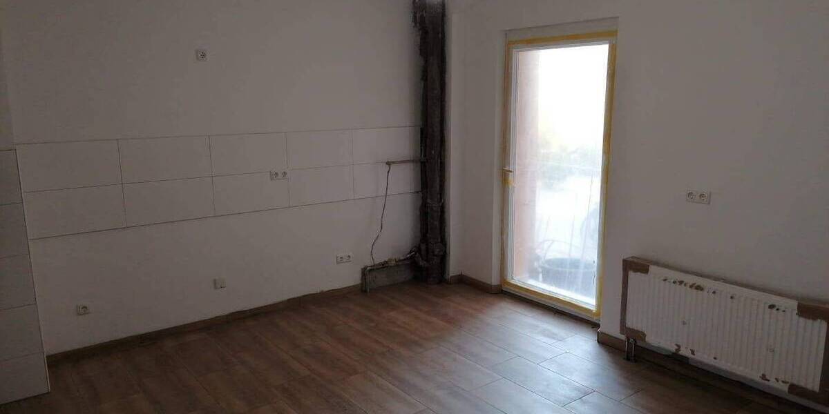 Gewerbeobjekt Fürth Nordstadt - 5 Zimmer, 120 m&sup2;, 1.080&euro; | Angebot:26859104