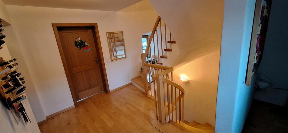 Einfamilienhaus Bad Wiessee - 6.5 Zimmer, 180 m&sup2;, 3.200&euro; | Angebot:24660603