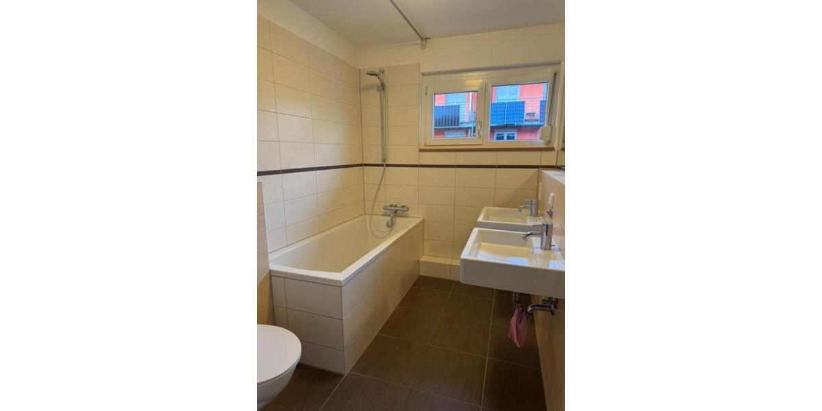 Wohnen auf Zeit Freiburg im Breisgau Haslach - 14 Zimmer, 133 m&sup2;, 750&euro; | Angebot:25881431