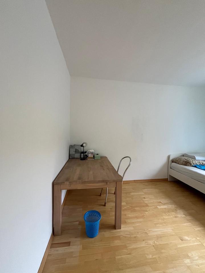 Zimmer im Kreuzviertel zu vermieten ab November zimmer