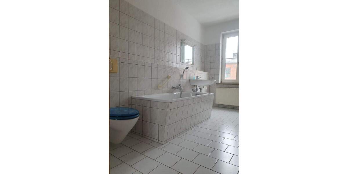 Repräsentative Bürofläche direkt am Markt 2 zimmer