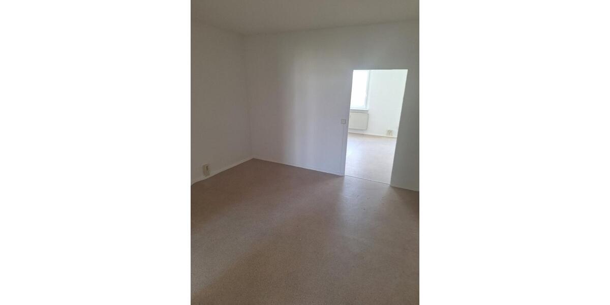 Etagenwohnung Forst (Lausitz) - 3 Zimmer, 68 m&sup2;, 420&euro; | Angebot:25648206