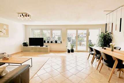 Wohnung zum Mieten in Kirchheim unter Teck 1.750 € 150 m² 4 zimmer