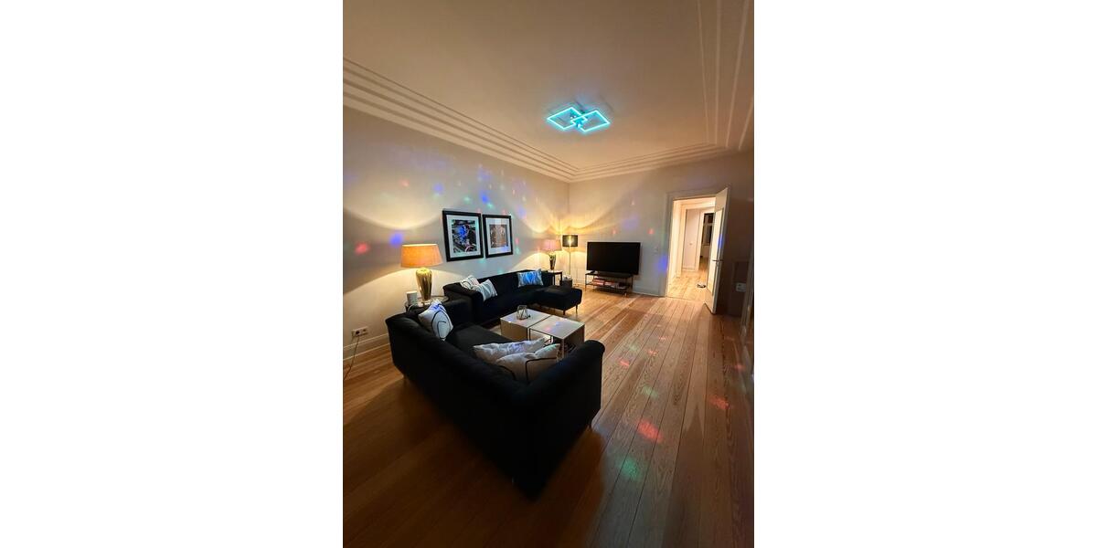 Etagenwohnung Wedel - 4 Zimmer, 169 m&sup2;, 3.890&euro; | Angebot:24535940