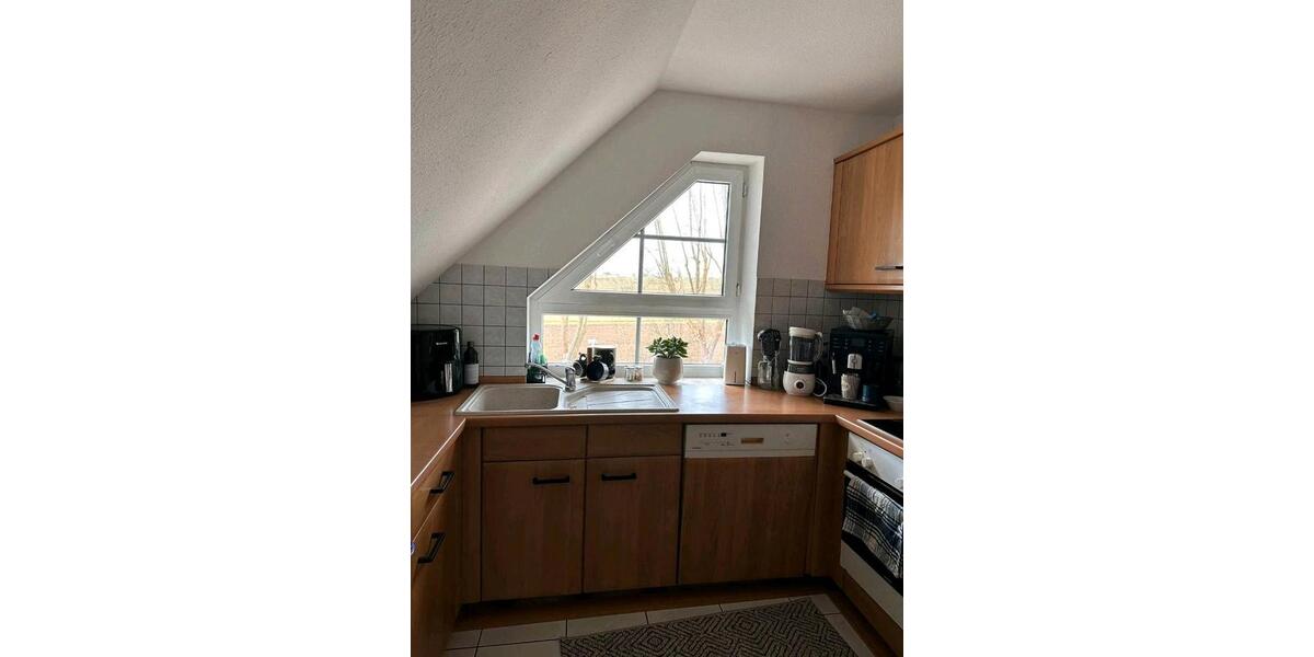 Dachgeschoßwohnung Menteroda - 3 Zimmer, 60 m&sup2;, 700&euro; | Angebot:26235425