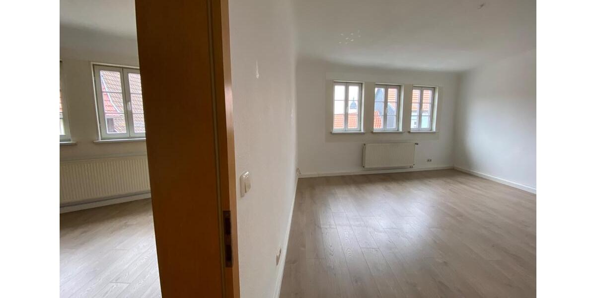 Etagenwohnung Bad Langensalza - 3 Zimmer, 91 m&sup2;, 750&euro; | Angebot:25540076