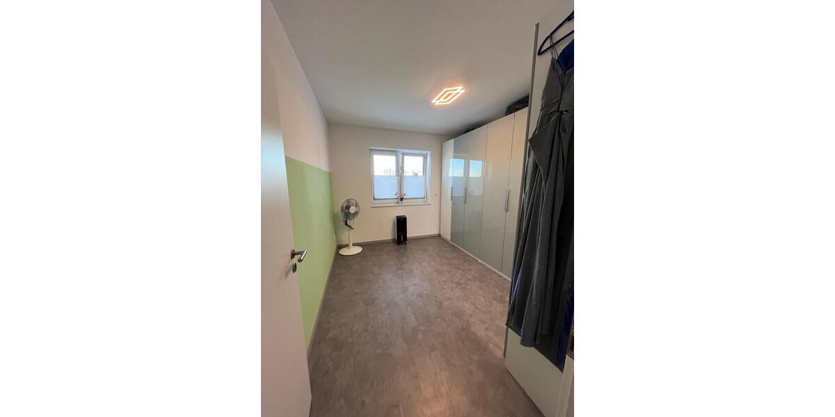 Moderne 4-Zimmer-Wohnung (116 m²) mit Balkon – Neubau – 1. OG 4 zimmer