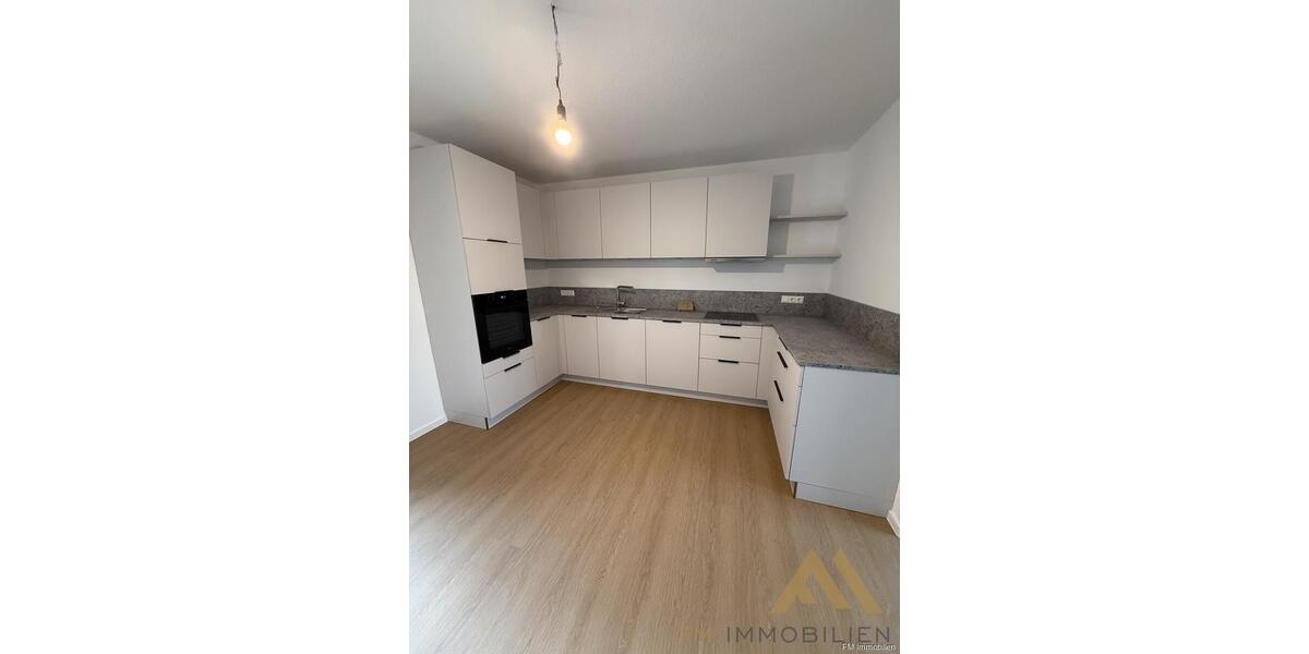 Erdgeschoßwohnung Cloppenburg - 3 Zimmer, 100 m&sup2;, 1.045&euro; | Angebot:26662368