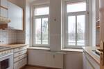 Plauen-Haselbrunn: 3-Zimmer-Wohnung mit Balkon, EBK & Gäste-WC im EG
