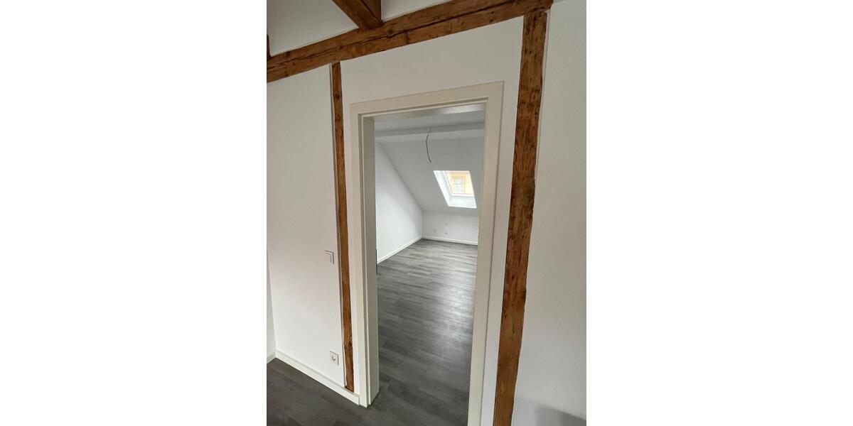 Dachgeschoßwohnung Staßfurt - 3 Zimmer, 67 m&sup2;, 536&euro; | Angebot:24522469