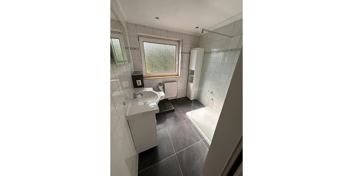 Dachgeschoßwohnung Lathen - 4 Zimmer, 85 m&sup2;, 750&euro; | Angebot:26670646