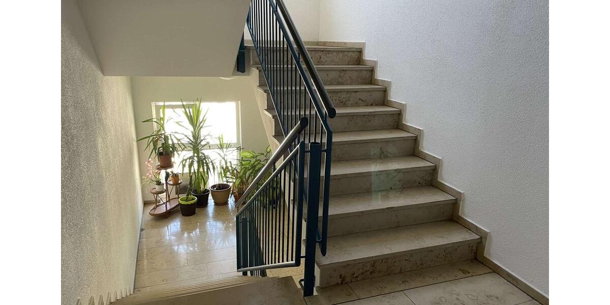 Etagenwohnung Klingenthal - 3 Zimmer, 105 m&sup2;, 475&euro; | Angebot:26647916