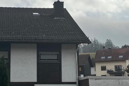 Attraktives Miethaus mit ca. 150, Fußbodenheiz., Garten & Balkon 5 zimmer