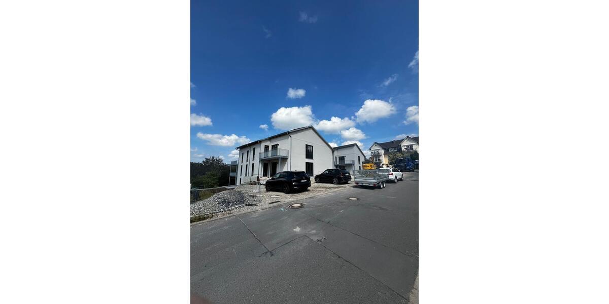 Etagenwohnung Suhl Aue 1 - 4 Zimmer, 115 m&sup2;, 1.210&euro; | Angebot:26563032