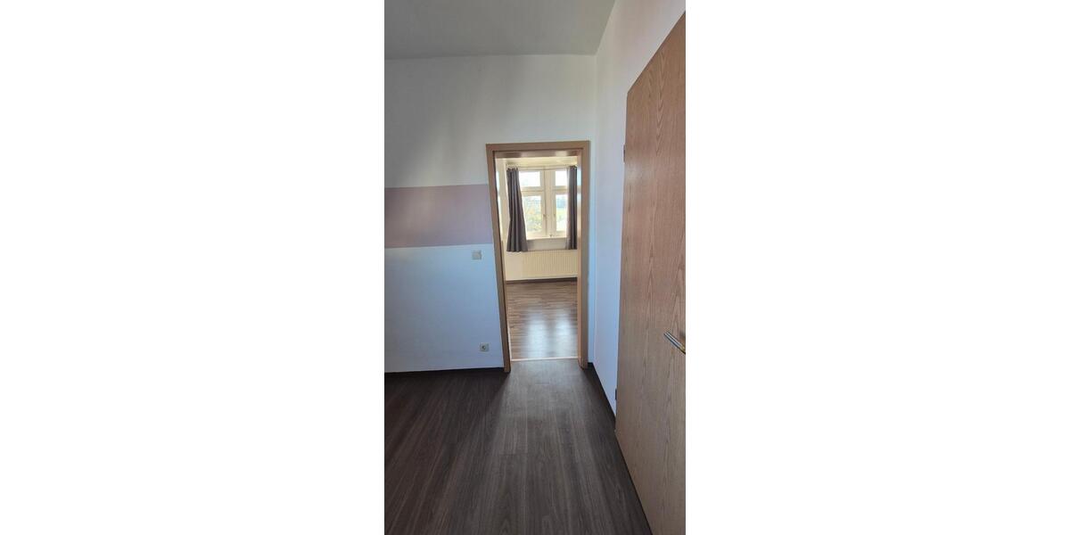 Dachgeschoßwohnung Halle (Saale) Frohe Zukunft - 2 Zimmer, 50 m&sup2;, 400&euro; | Angebot:25104004