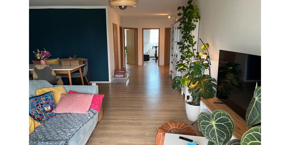 Etagenwohnung Celle - 4 Zimmer, 91 m&sup2;, 790&euro; | Angebot:26490724