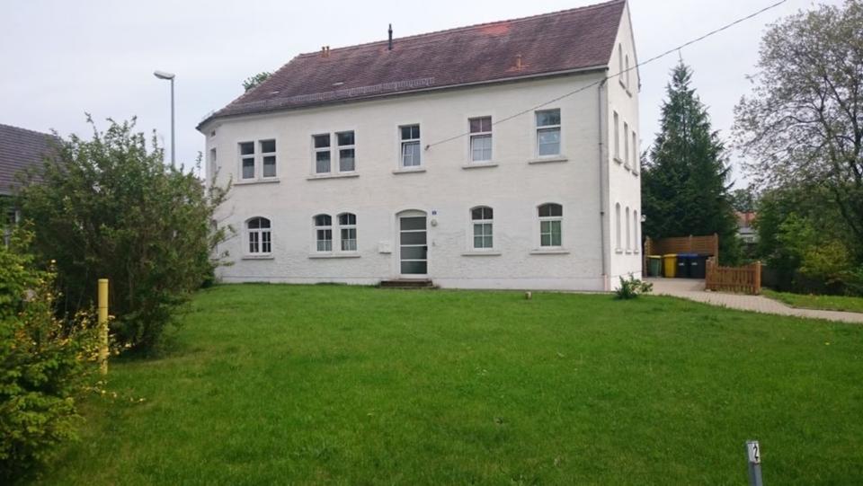 Etagenwohnung Großröhrsdorf - 2 Zimmer, 50 m&sup2;, 350&euro; | Angebot:24598528