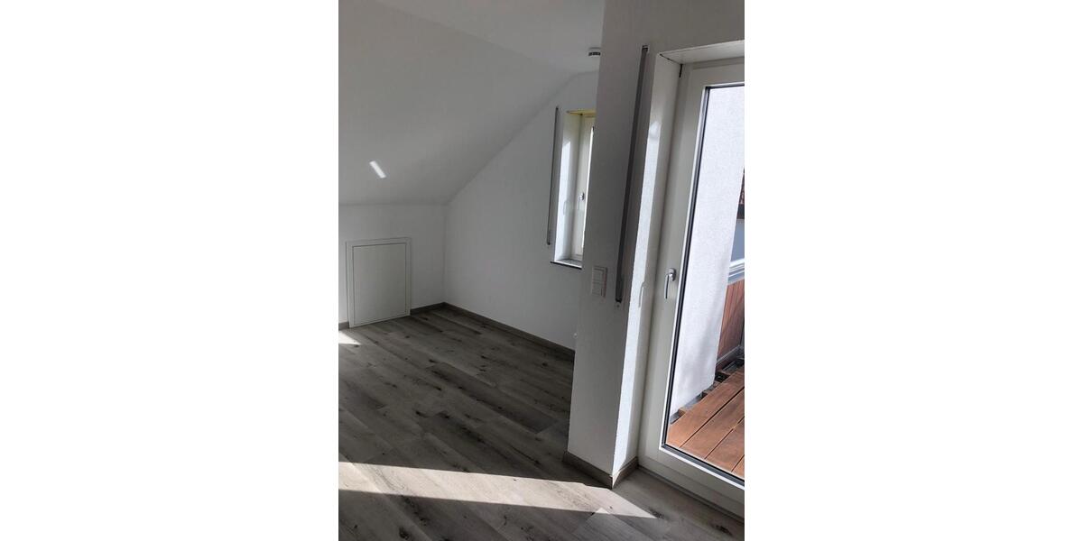 Dachgeschoßwohnung Herbertingen - 3 Zimmer, 100 m&sup2;, 850&euro; | Angebot:26014425
