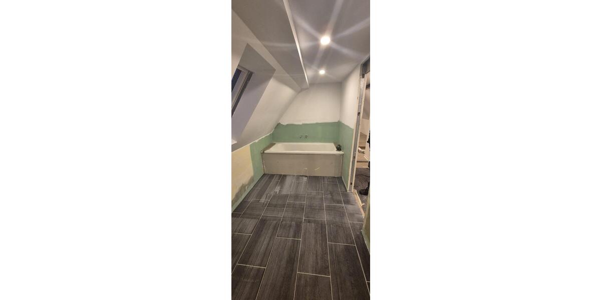 Einfamilienhaus Weißenfels - 5 Zimmer, 131 m&sup2;, 1.550&euro; | Angebot:24979278