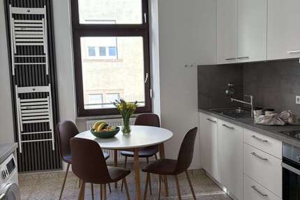 Wohnung Mannheim Innenstadt - 5 Zimmer, 143 m&sup2;, 1.965&euro; | Angebot:26072488