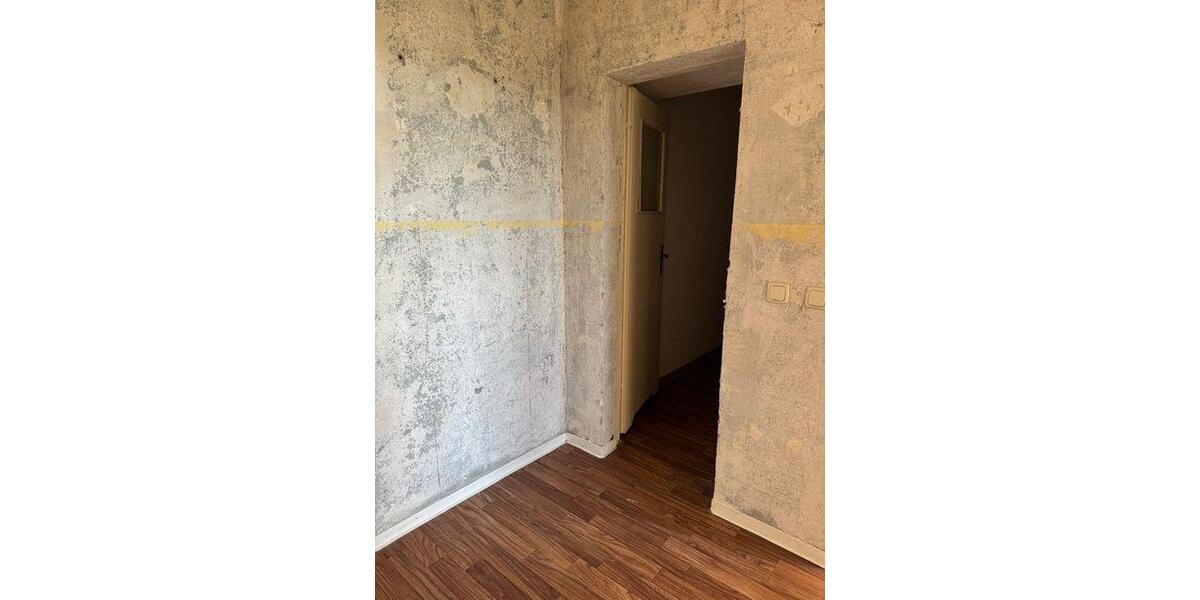 Etagenwohnung Borna - 4 Zimmer, 86 m&sup2;, 398&euro; | Angebot:26649293