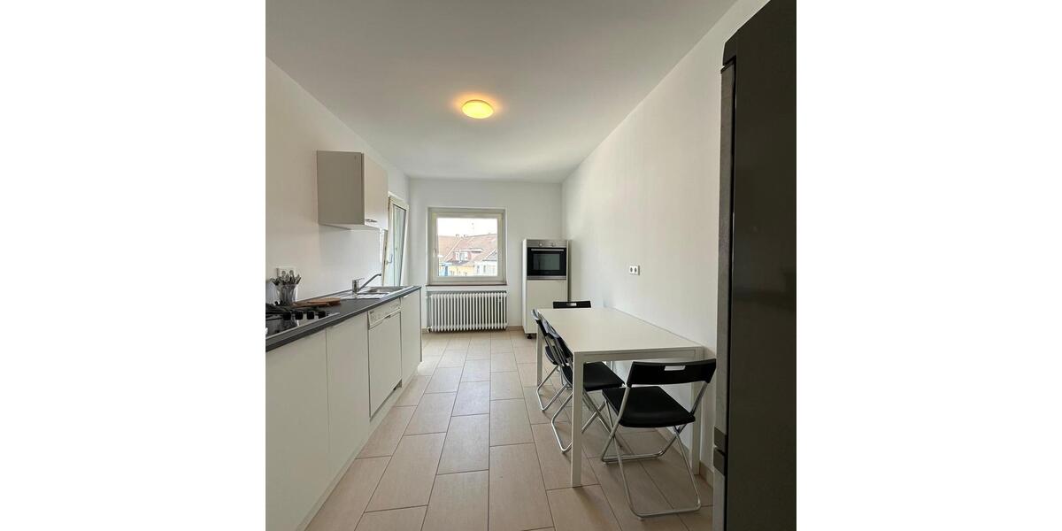 Wohnen auf Zeit Essen Stadtbezirk II - 100 Zimmer, 200 m&sup2;, 15&euro; | Angebot:22480761