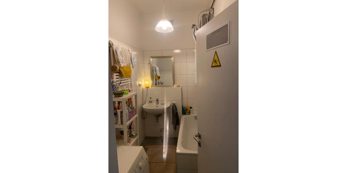 Wohnen auf Zeit Würzburg - 23 Zimmer, 82 m&sup2;, 449&euro; | Angebot:24510732