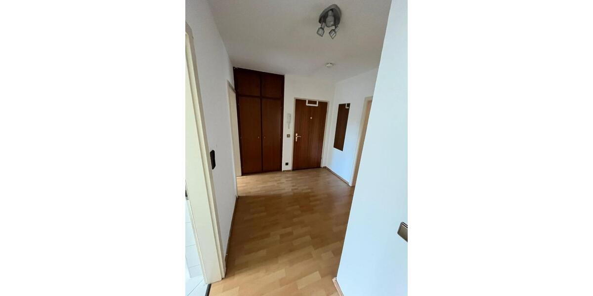 Etagenwohnung Kassel Fasanenhof - 3 Zimmer, 75 m&sup2;, 523&euro; | Angebot:26023560
