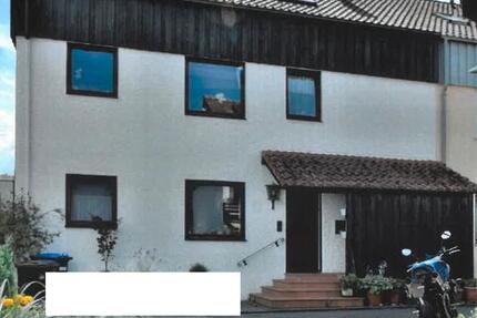 Dachgeschosswohnung möbliert zu vermieten 3 zimmer