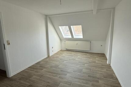 Wohnung Plauen Altstadt - 2 Zimmer, 41 m&sup2;, 250&euro; | Angebot:25426475