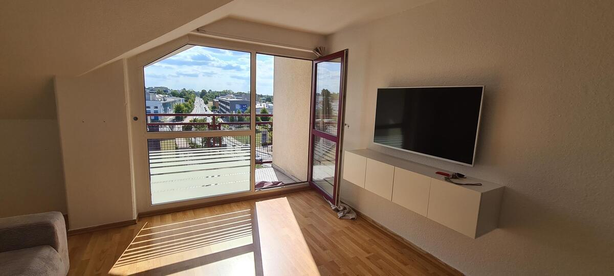 sonnige Zweiraumwohnung im Citypoint mit EBK, Loggia und Personenaufzug 2 zimmer