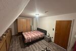 Dachgeschoßwohnung Rheinhausen - 3 Zimmer, 75 m&sup2;, 1.200&euro; | Angebot:25933811