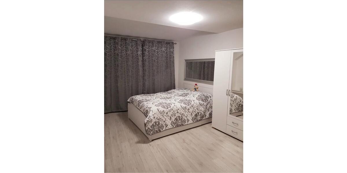 Dachgeschoßwohnung Kassel Philippinenhof-Warteberg - 1 Zimmer, 80 m&sup2;, 1.400&euro; | Angebot:25655264