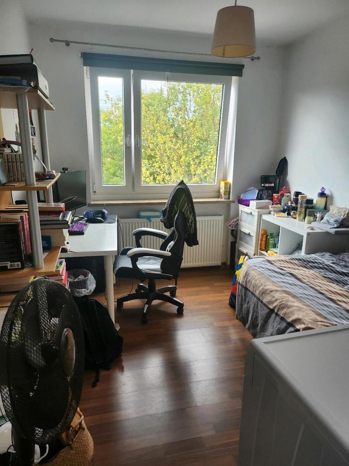 gemütliches WG-Zimmer in Vierer-WG