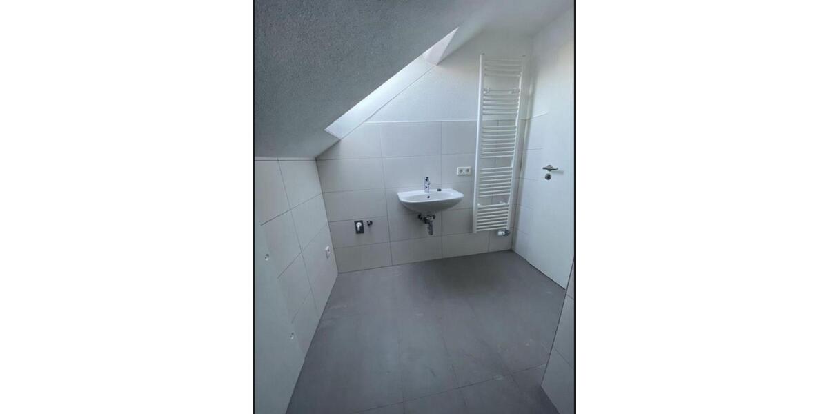 Etagenwohnung Grabenstetten - 2 Zimmer, 90 m&sup2;, 750&euro; | Angebot:25507808