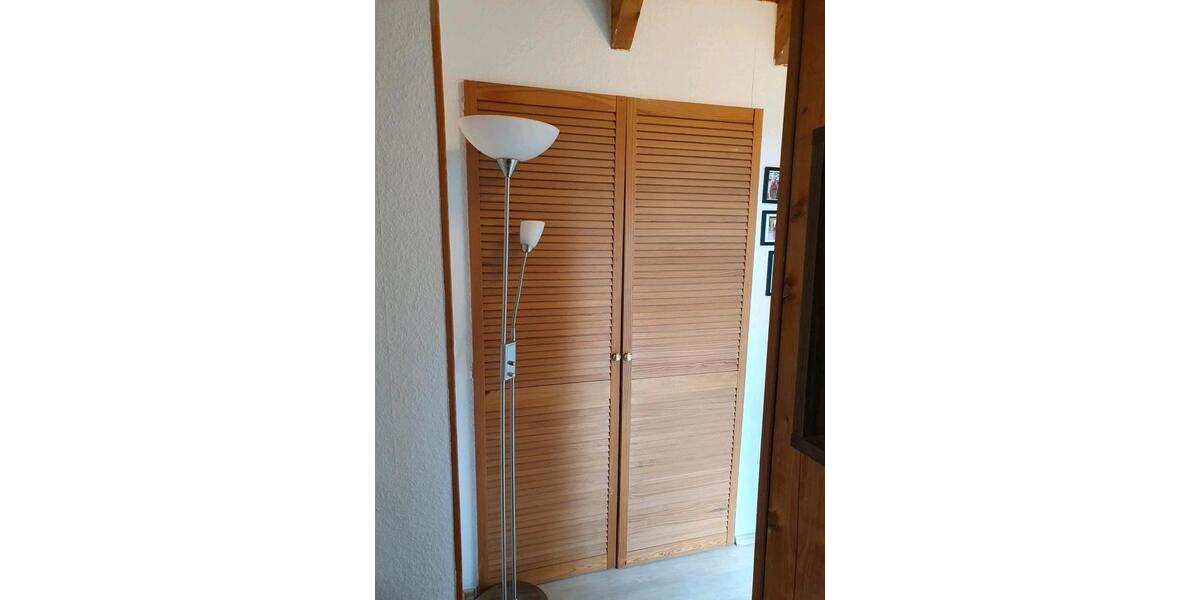 Dachgeschoßwohnung Wermelskirchen - 1.5 Zimmer, 58 m&sup2;, 588&euro; | Angebot:26535359